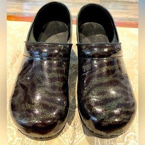 Sanita Clogs Glitter Animal Print 40/9